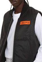 Load image into Gallery viewer, Full zip field vest
