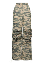 Load image into Gallery viewer, Technical fabric pants
