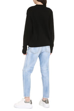 Load image into Gallery viewer, Wool cardigan
