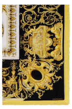 Load image into Gallery viewer, Frayed edges printed shawl

