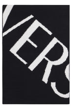 Load image into Gallery viewer, Wool scarf with logo intarsia
