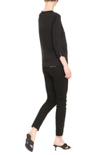 Load image into Gallery viewer, Long sleeve stretch cotton t-shirt
