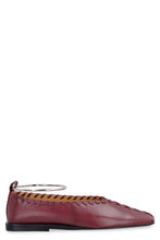 Load image into Gallery viewer, Leather ballet flats
