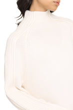 Load image into Gallery viewer, Wool pullover
