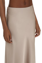 Load image into Gallery viewer, Satin midi skirt
