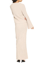 Load image into Gallery viewer, Wool cardigan
