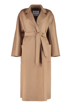 Load image into Gallery viewer, Labbro cashmere coat
