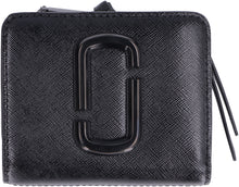 Load image into Gallery viewer, Snapshot saffiano leather wallet
