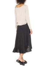Load image into Gallery viewer, Virgin wool blend sweater
