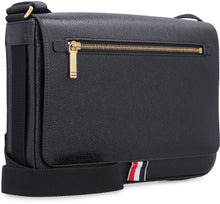 Load image into Gallery viewer, Leather messenger bag
