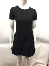 Load image into Gallery viewer, Pleated mini skirt
