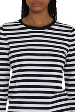 Load image into Gallery viewer, Viscose blend pullover
