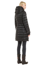 Load image into Gallery viewer, Novef reversible down jacket with double waist belt
