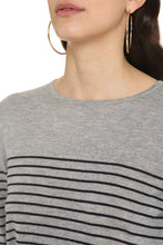 Load image into Gallery viewer, Nupar striped pullover
