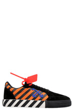 Load image into Gallery viewer, Vulcanized low-top sneakers

