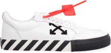 Load image into Gallery viewer, Low Vulcanized leather sneakers
