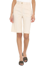 Load image into Gallery viewer, Ordinato high waist bermuda shorts
