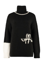 Load image into Gallery viewer, Oversized turtleneck sweater
