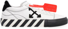 Load image into Gallery viewer, New Arrow Vulcanized low-top sneakers
