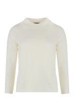 Load image into Gallery viewer, Long sleeve crew-neck sweater
