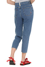 Load image into Gallery viewer, Lizzie slouchy jeans
