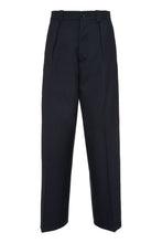 Load image into Gallery viewer, Virgin-wool culotte pants
