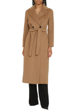 Load image into Gallery viewer, Paride double-breasted wool coat
