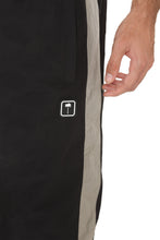 Load image into Gallery viewer, Techno fabric track pants
