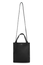 Load image into Gallery viewer, Maiko leather tote
