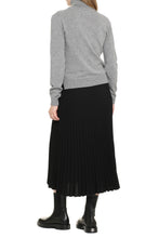 Load image into Gallery viewer, Wool turtleneck sweater
