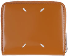 Load image into Gallery viewer, Leather wallet
