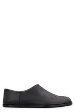 Load image into Gallery viewer, Tabi leather shoes
