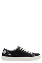 Load image into Gallery viewer, Tabi canvas low-top sneakers
