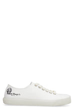 Load image into Gallery viewer, Tabi canvas low-top sneakers

