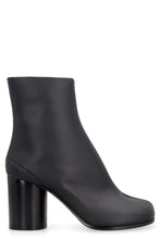 Load image into Gallery viewer, Tabi leather ankle boots

