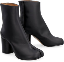 Load image into Gallery viewer, Tabi leather ankle boots
