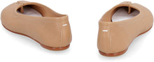 Load image into Gallery viewer, Tabi leather ballet flats
