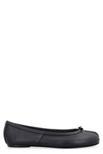 Load image into Gallery viewer, Tabi leather ballet flats
