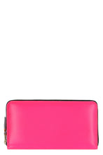 Load image into Gallery viewer, Leather zip around wallet
