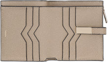 Load image into Gallery viewer, Leather wallet
