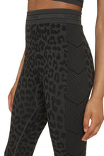 Load image into Gallery viewer, Technical jersey leggings
