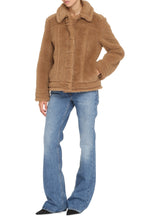 Load image into Gallery viewer, Teddino faux fur jacket
