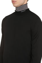 Load image into Gallery viewer, Wool turtleneck pullover
