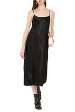 Load image into Gallery viewer, Satin slip-dress
