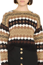 Load image into Gallery viewer, Long sleeve crew-neck sweater
