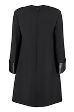 Load image into Gallery viewer, Wool crepe dress
