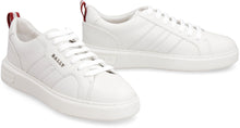 Load image into Gallery viewer, Maxim leather low-top sneakers
