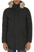 Load image into Gallery viewer, Polar hooded parka

