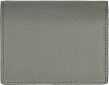 Load image into Gallery viewer, Furla Camelia leather wallet
