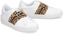 Load image into Gallery viewer, Valentino Garavani - Rockstud leather sneakers
